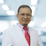 dr. H. Polar Silumi, Sp.OG, MH.Kes